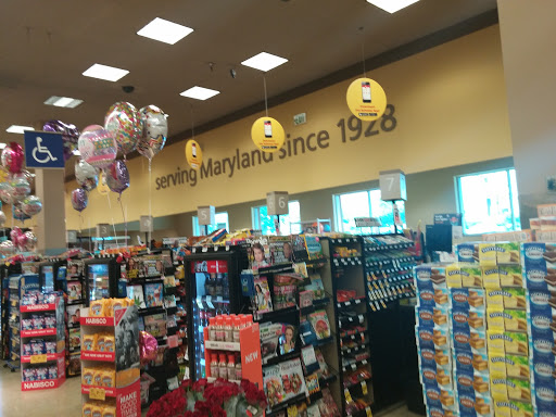 Grocery Store «Safeway», reviews and photos, 2401 N Charles St, Baltimore, MD 21218, USA