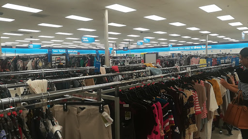 Clothes market Irving
