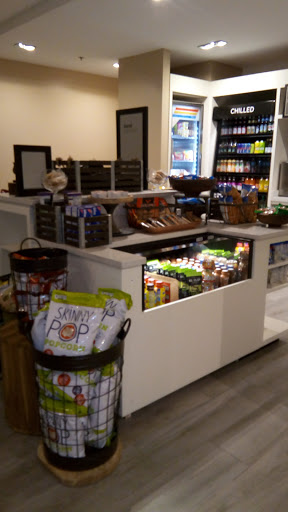 Shopping Mall «Crystal City Shops», reviews and photos, 2200 Crystal Dr, Arlington, VA 22202, USA