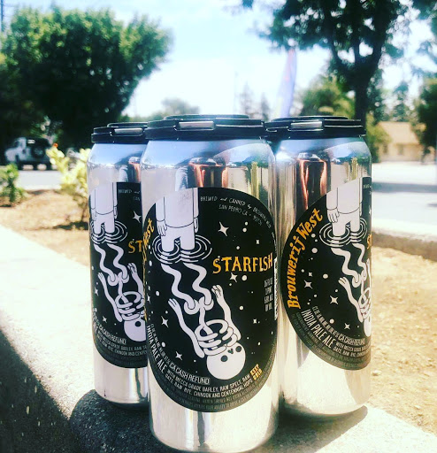 Liquor Store «EZMART LIQUOR STORE & CRAFT BEER ,BEER KEGS», reviews and photos, 1302 W Walnut Ave, Visalia, CA 93277, USA