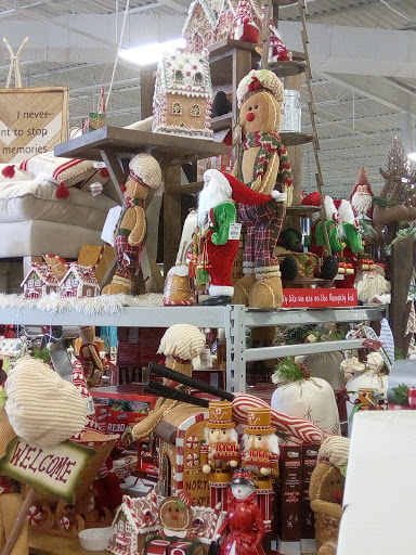 Home Goods Store «At Home», reviews and photos, 2420 Wisteria Dr SW, Snellville, GA 30078, USA