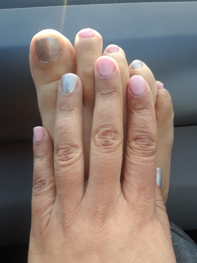 In Style Nails Dracut, MA 01826 Services and Reviews