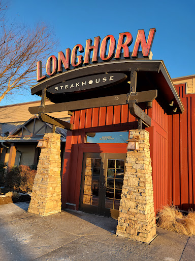 Shopping Mall «The Maine Mall», reviews and photos, 364 Maine Mall Rd, South Portland, ME 04106, USA