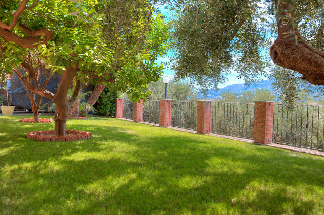 Photos du propriétaire Casa vacanza Guest House Luciana 18013 Diano Castello