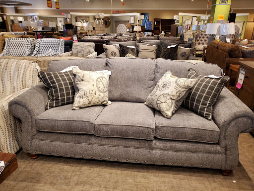 Furniture Store «Art Van Furniture - Orland Park», reviews and photos, 15080 South La Grange Road, Orland Park, IL 60462, USA