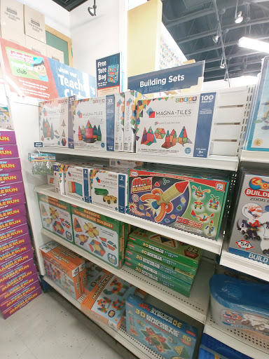 Educational Supply Store «Lakeshore Learning Store», reviews and photos, 3848 E Foothill Blvd, Pasadena, CA 91107, USA