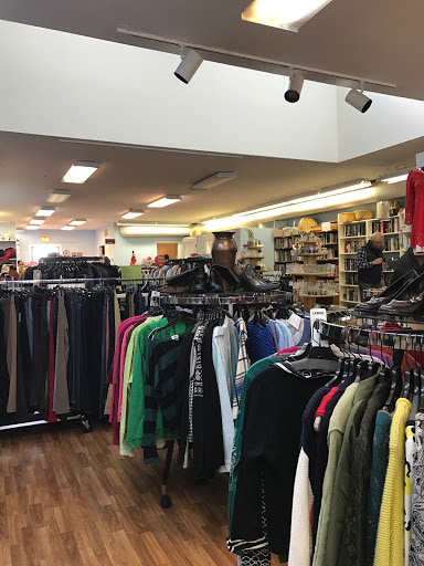 Thrift Store «Resourceful Woman Thrift Shop», reviews and photos, 11 Loudoun St SW # A, Leesburg, VA 20175, USA