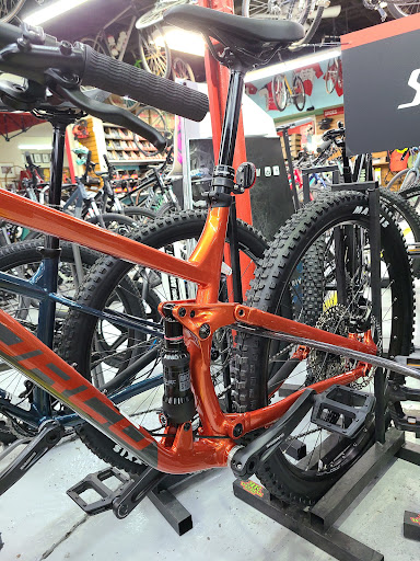 Bicycle Store «West End Bicycles», reviews and photos, 5427 Blossom St, Houston, TX 77007, USA