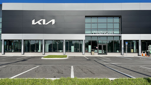 Car Dealer «Friendly Kia», reviews and photos, 5819 US-19, New Port Richey, FL 34652, USA