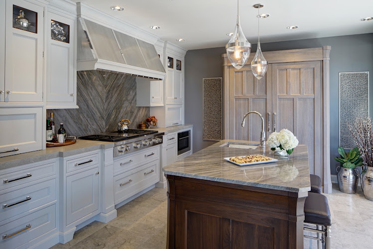 Showcase Kitchens & Baths