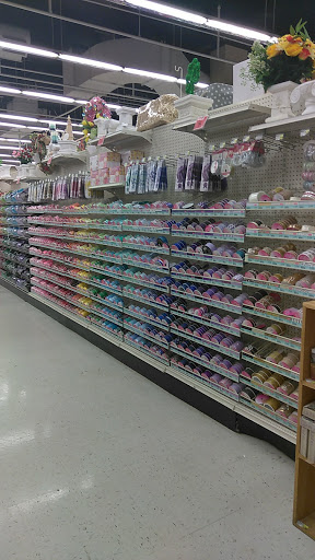 Shopping Mall «Seaview Square Shopping Center», reviews and photos, 1000 NJ-66, Ocean Township, NJ 07712, USA