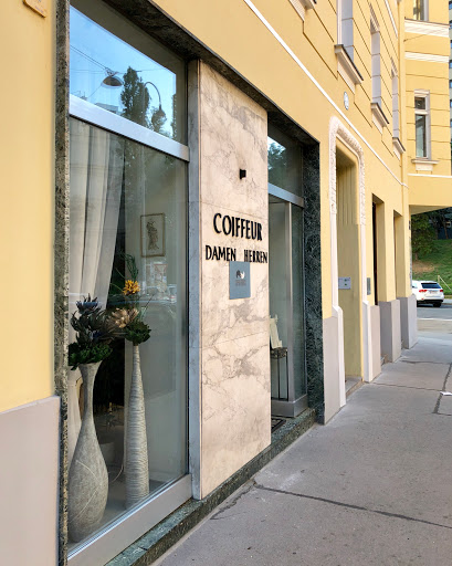 Coiffeur Höfergasse In Vienna