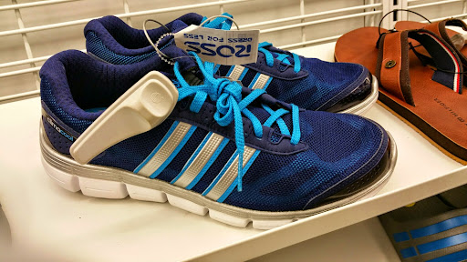 Clothing Store «Ross Dress for Less», reviews and photos, 8800 N Tarrant Pkwy, North Richland Hills, TX 76182, USA