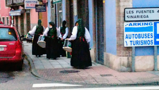 Peluquería Fernando en Arriondas, Oviedo