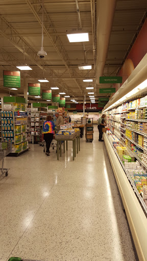 Supermarket «Publix Super Market at Forest Village Shopping Center», reviews and photos, 5032 Capital Cir SW Ste 1, Tallahassee, FL 32305, USA