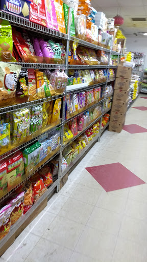 Asian Grocery Store «Lucky Oriental Mart», reviews and photos, 8356 sw 40 st D-I, Miami, FL 33155, USA