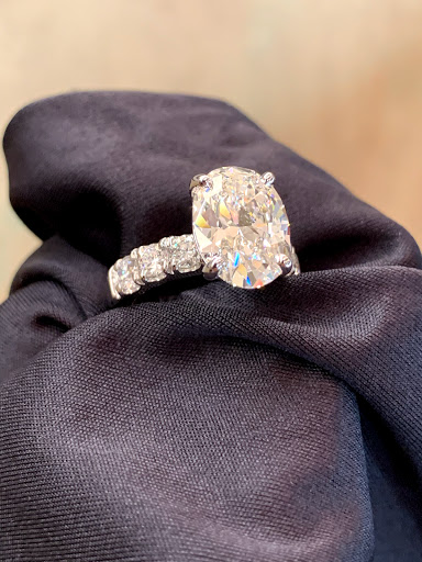 Jewelry Store «The Diamond Factory of Ann Arbor», reviews and photos, 668 Briarwood Cir, Ann Arbor, MI 48108, USA