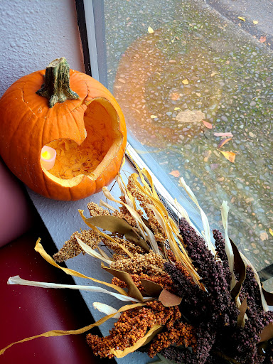 Barber Shop «Local Boys Barber Shop», reviews and photos, 1126 Edgewater St NW, Salem, OR 97304, USA