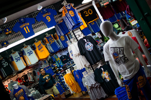 Sportswear Store «College Shop», reviews and photos, 2 Beach St, San Francisco, CA 94133, USA