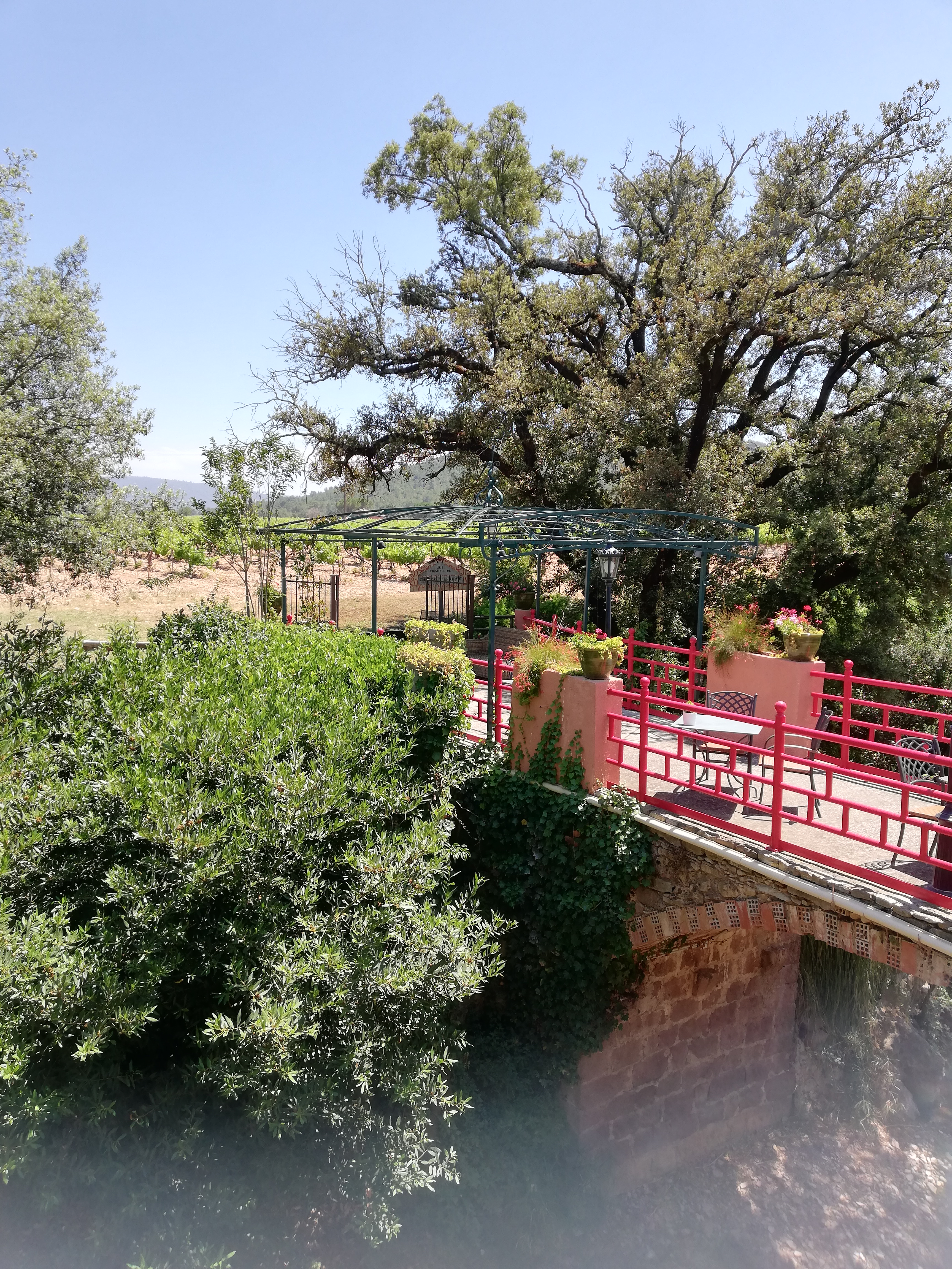 Photo n° 1 de l'avis de Tevahine. fait le 21/07/2019 à 14:54