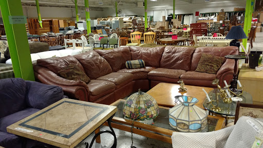 Thrift Store «Habitat For Humanity Chalfont ReStore», reviews and photos, 31 Oak Ave #100b, Chalfont, PA 18914, USA