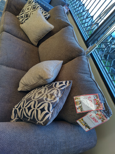 Furniture Store «Casa Leaders Inc», reviews and photos, 1200 Pacific Coast Hwy, Wilmington, CA 90744, USA