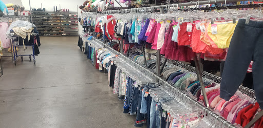 Thrift Store «Goodwill Retail Store & Donation Center», reviews and photos, 6161 W Bell Rd, Glendale, AZ 85306, USA