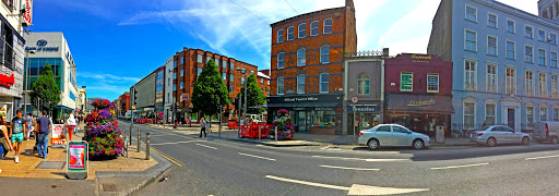 Regina's Beauty Parlour in Limerick, Co. Limerick