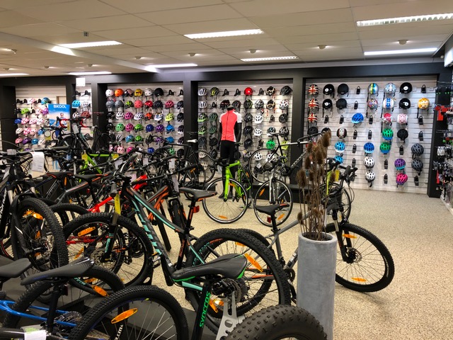 Anmeldelser af New Bikeshop Kolding i Herning - Cykelbutik