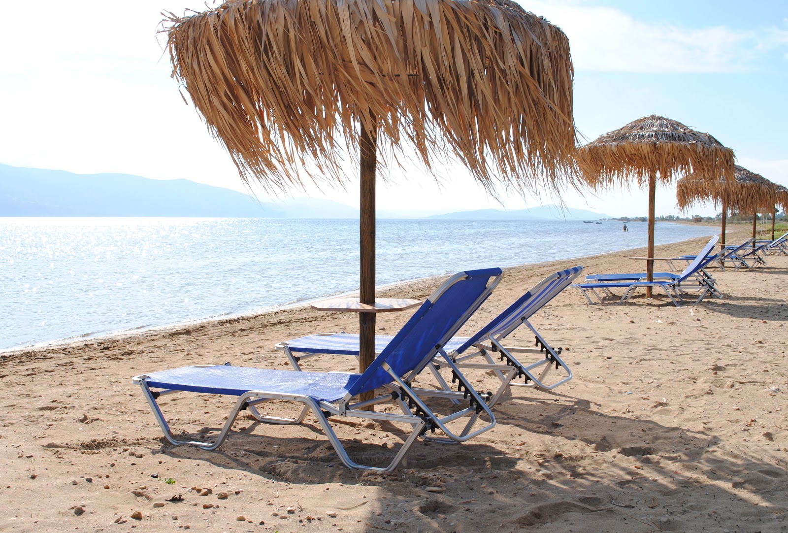 Foto van Variko beach met ruime baai