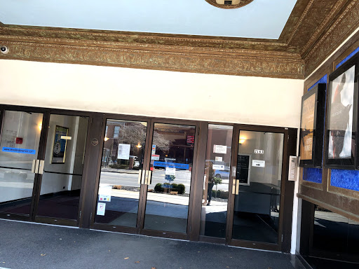 Movie Theater «Cedar Lee Theatre», reviews and photos, 2163 Lee Rd, Cleveland Heights, OH 44118, USA