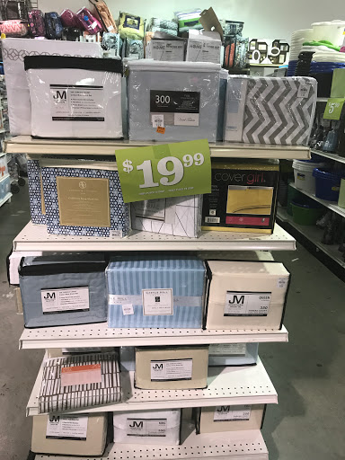 Discount Store «Fallas Stores», reviews and photos, 845 White Plains Rd, Bronx, NY 10473, USA