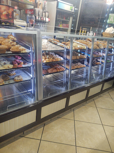 Donut Shop «Yum Yum Donuts», reviews and photos, 10518 Garvey Ave, El Monte, CA 91731, USA