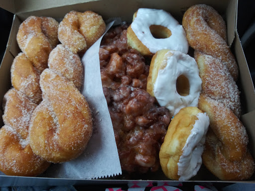 Donut Shop «Shipley Do-Nuts», reviews and photos, 2197 Madison St, Clarksville, TN 37043, USA