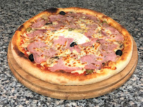 Pizza du Pizzeria Robin Des Pizz à Bourg-en-Bresse - n°17