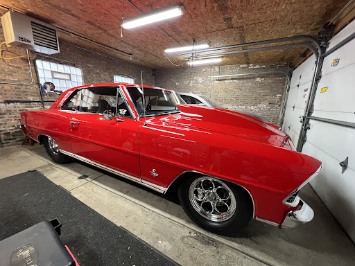 Coop's Car Correction LLC en Cedar Lake