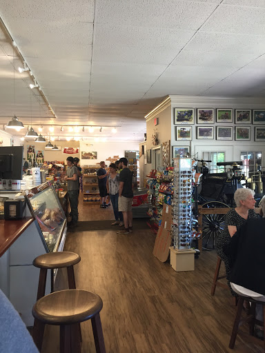 Deli «Berkshire Country Store», reviews and photos, 6 Station Pl, Norfolk, CT 06058, USA