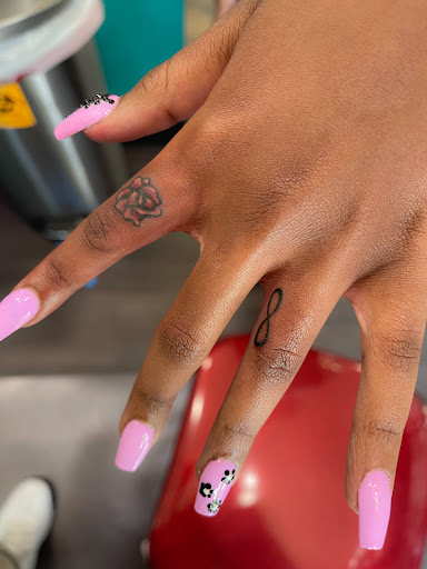 Explore collar bone tattoo ideas for women, creative tattoo ideas in Alton, available at The Dapper Bully Tattoo & Jewelry Collective