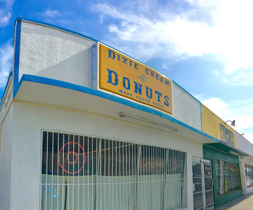 Dixie Cream Donuts, 3210 Orange Ave, Fort Pierce, FL 34947, USA, 