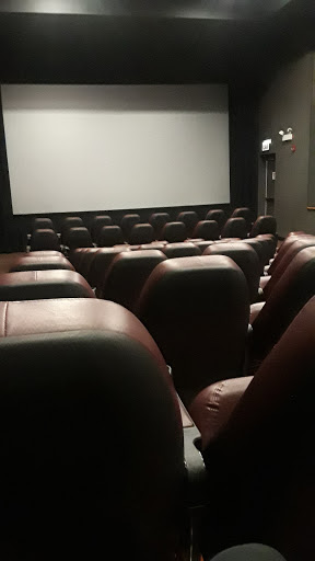 Movie Theater «Harper Theater», reviews and photos, 5238 S Harper Ave, Chicago, IL 60615, USA