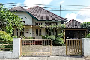 Omah Kranji Guest House image