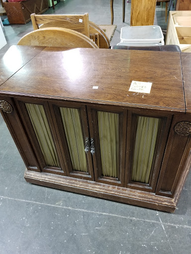 Thrift Store «Deseret Industries Thrift Store», reviews and photos