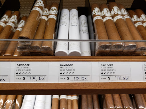 Tobacco Shop «Club Humidor-Huebner», reviews and photos, 12003 Huebner Rd, San Antonio, TX 78230, USA
