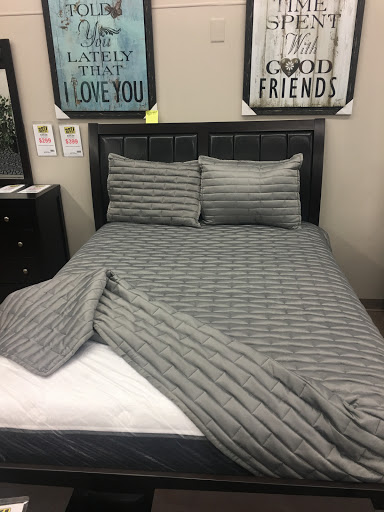 Shopping Mall «New London Plaza Shopping Center», reviews and photos, 2296 Henry Clower Blvd SW, Snellville, GA 30078, USA