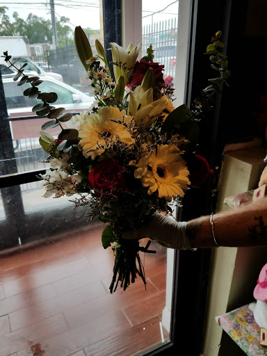 Florist «Axelrod Flowers», reviews and photos, 4429 Whitaker Ave, Philadelphia, PA 19120, USA