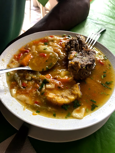 Opinii despre La Casona De Los Tatas în Iquique - Restaurante