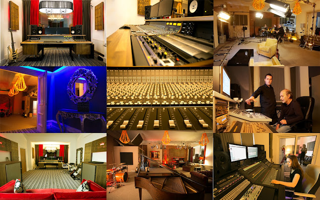 Comments and reviews of Recording Studios Near You - SINGING EXPERIENCE