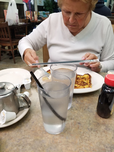 Donut Shop «Liberty Donuts & Coffee Shop», reviews and photos, 2059 Williamsbridge Rd, Bronx, NY 10461, USA