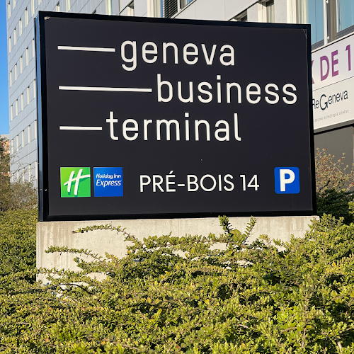 Kommentare und Rezensionen über Park&Fly Geneva - Parking Genève Aéroport