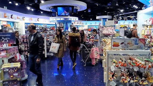 Disney shops in Lisbon